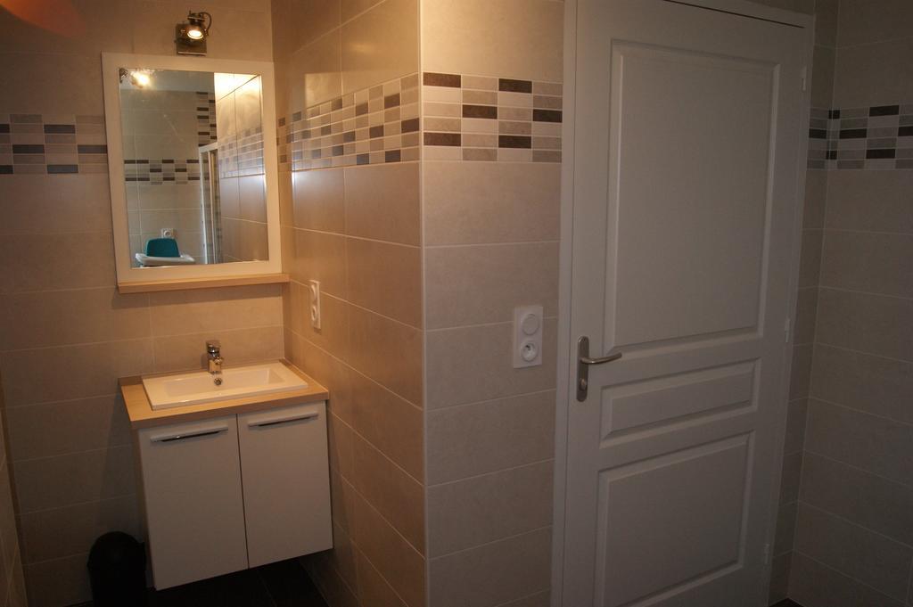Ferienwohnung Au Fil De L'Eau - Le Bord De Rance Dinan Exterior foto