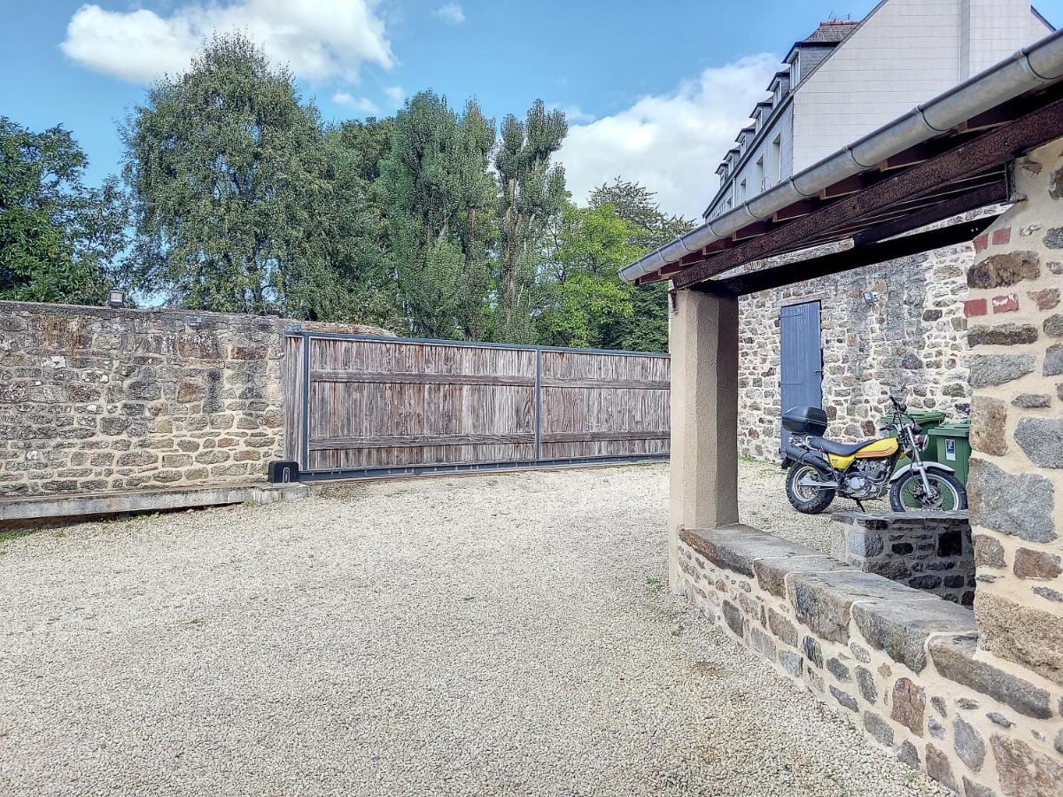 Ferienwohnung Au Fil De L'Eau - Le Bord De Rance Dinan Exterior foto