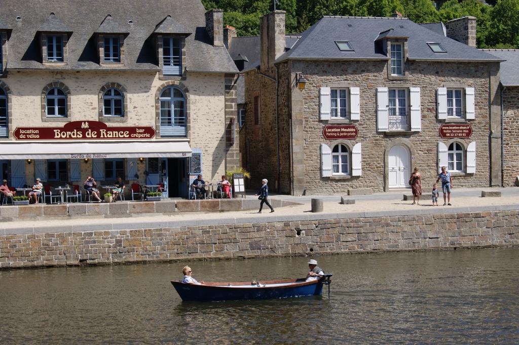 Ferienwohnung Au Fil De L'Eau - Le Bord De Rance Dinan Zimmer foto